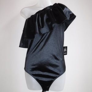 EXPRESS BODYSUIT